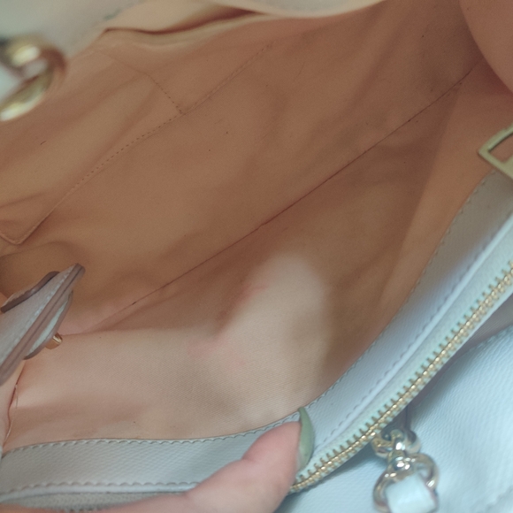 COACH bag and wallet   gently used does have tags - Picture 3 of 10